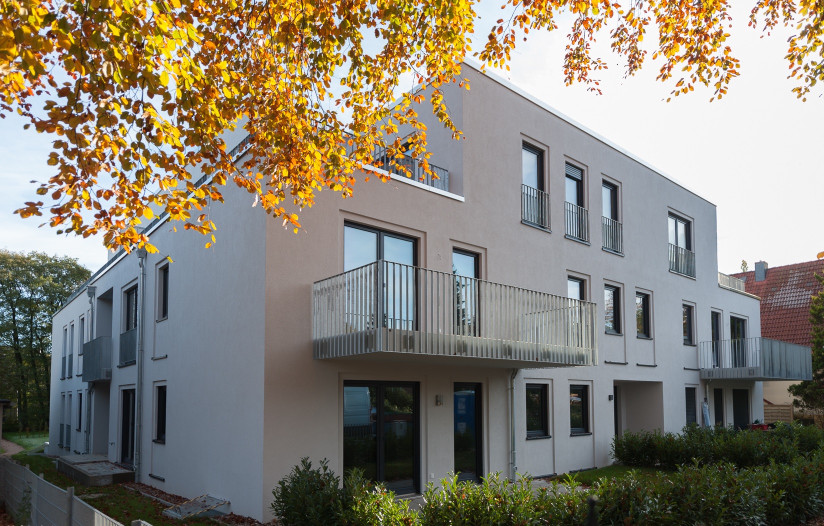 Neubau mit 16 Wohneinheiten und Tiefgarage, Hamburg Neubau mit 16 Wohneinheiten und Tiefgarage, Hamburg